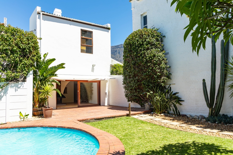 3 Bedroom Property for Sale in Tamboerskloof Western Cape